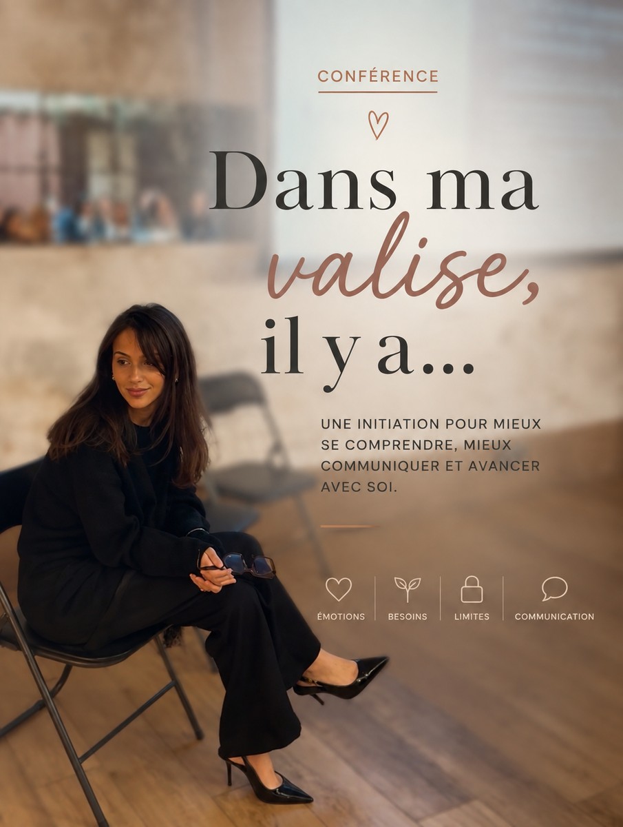 L'affiche de la conférence « Dans ma valise, il y a… » de Jade Maa